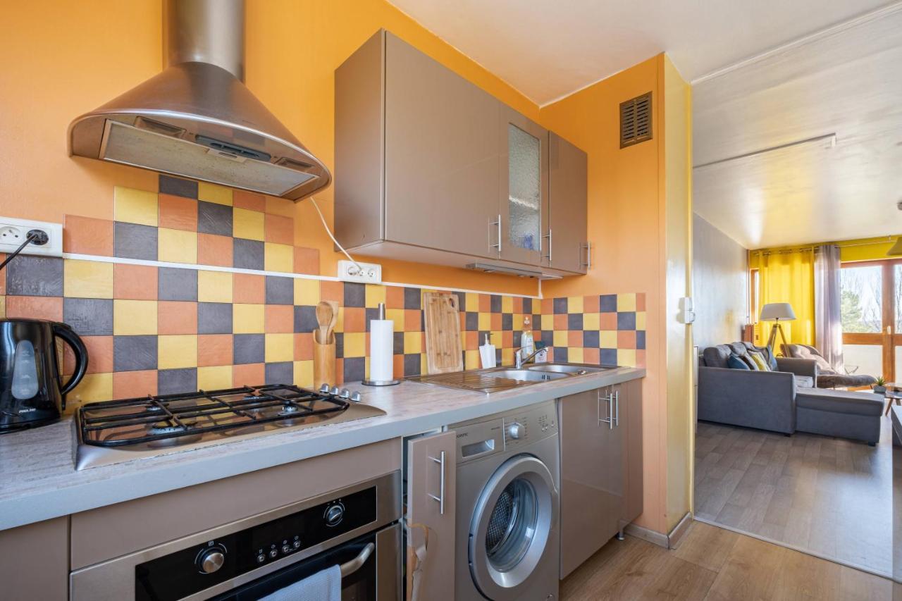Appartement Spacieux Equipe Avec Wifi Bourges Exterior photo